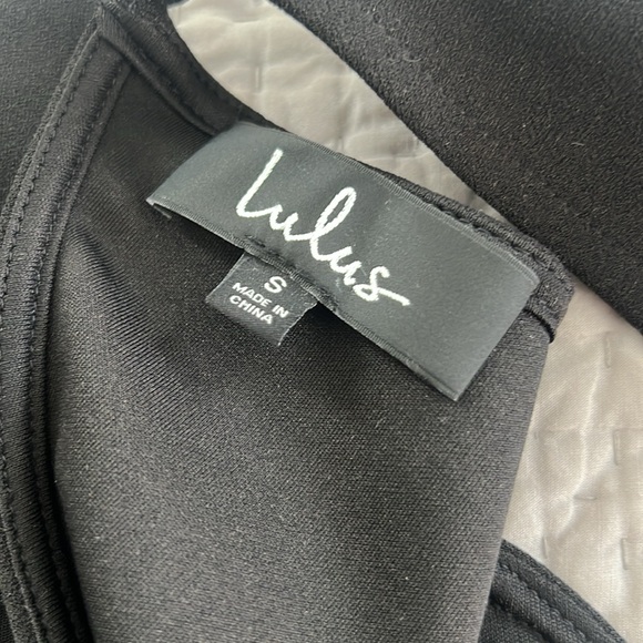 NWT - S Lulu’s Tie-Back Sweetheart Top - Picture 6 of 6